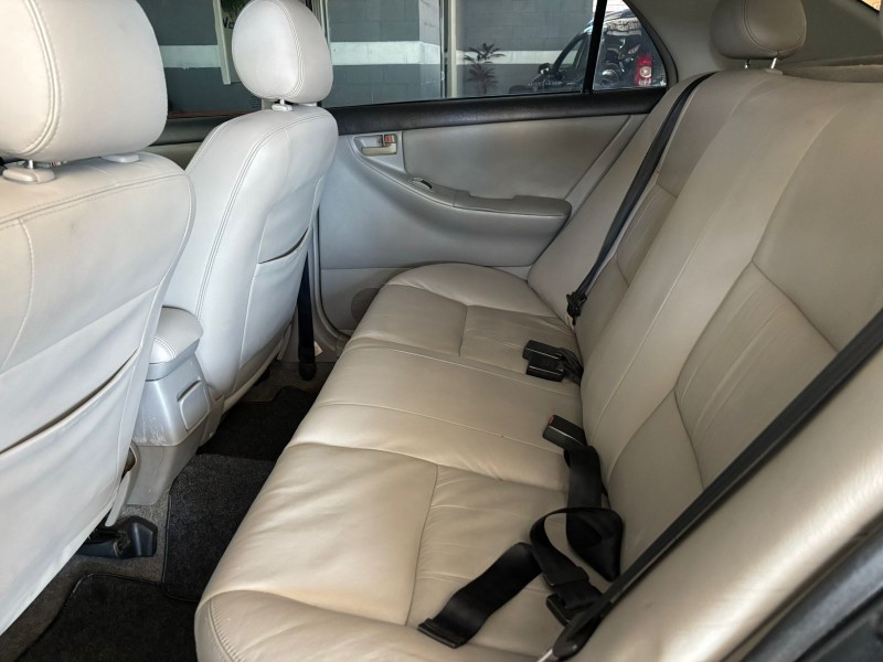 COROLLA 1.6 XLI 16V GASOLINA 4P MANUAL - 2004 - CAXIAS DO SUL