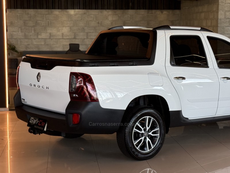 OROCH 1.6 16V EXPRESS FLEX 4P MANUAL - 2020 - DOIS IRMãOS