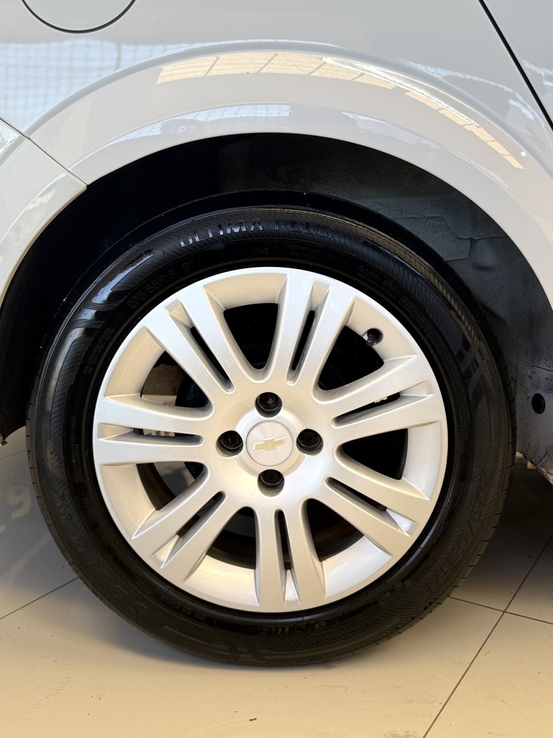 VECTRA 2.0 MPFI GT HATCH 8V FLEX 4P MANUAL - 2009 - CAXIAS DO SUL