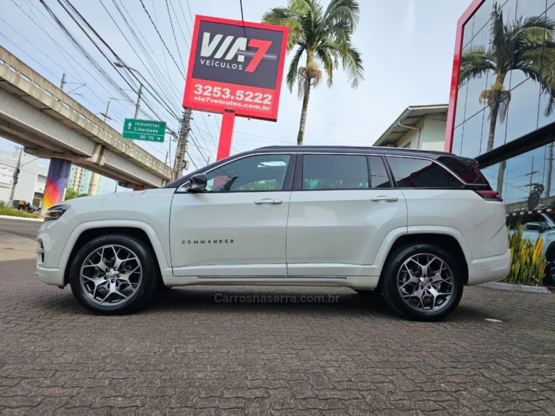 COMMANDER 1.3 OVERLAND T270 16V 4X2 TURBO FLEX 4P AUTOMÁTICO - 2023 - NOVO HAMBURGO