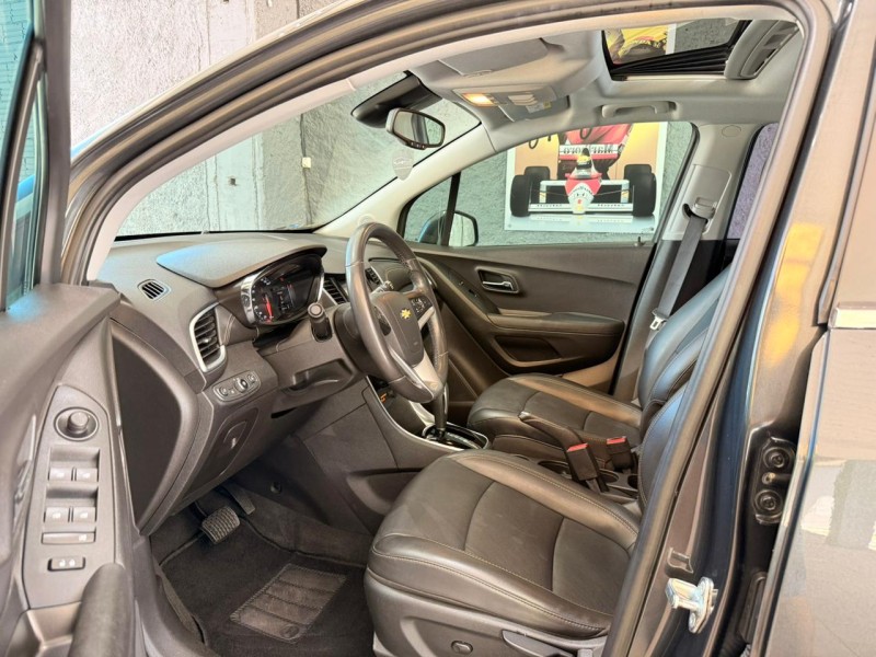 TRACKER 1.4 16V PREMIER TURBO FLEX 4P AUTOMÁTICO - 2018 - FARROUPILHA