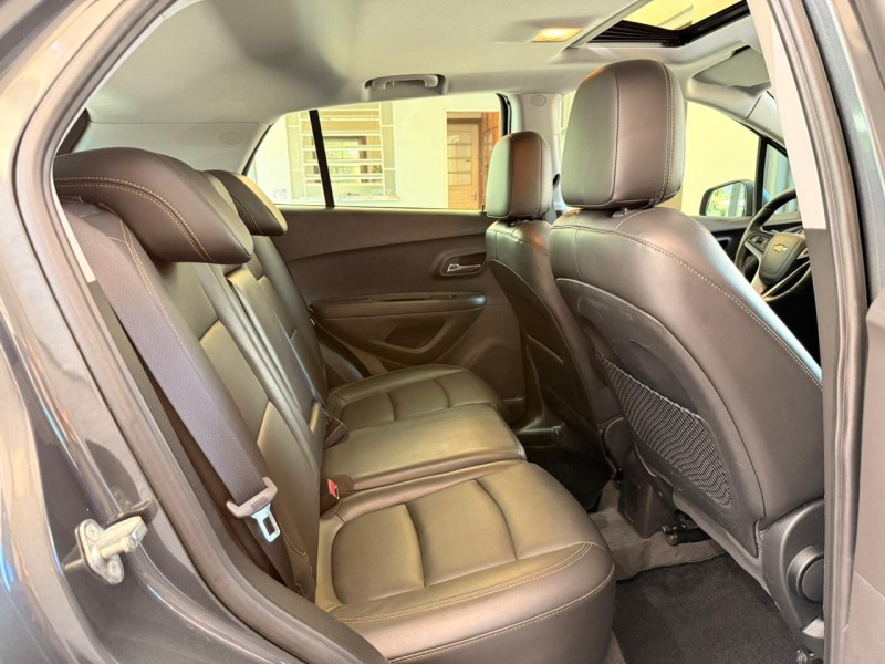 TRACKER 1.4 16V PREMIER TURBO FLEX 4P AUTOMÁTICO - 2018 - FARROUPILHA