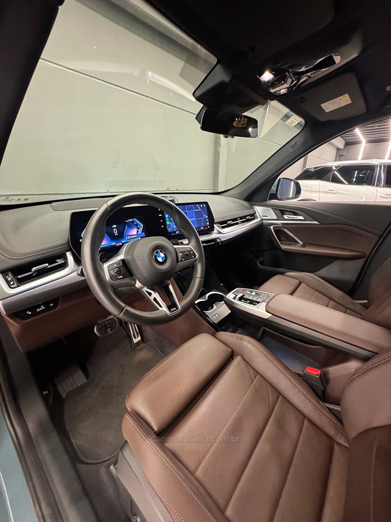 X1 2.0 16V TURBO ACTIVEFLEX SDRIVE20I M SPORT 4P AUTOMÁTICO - 2024 - PASSO FUNDO