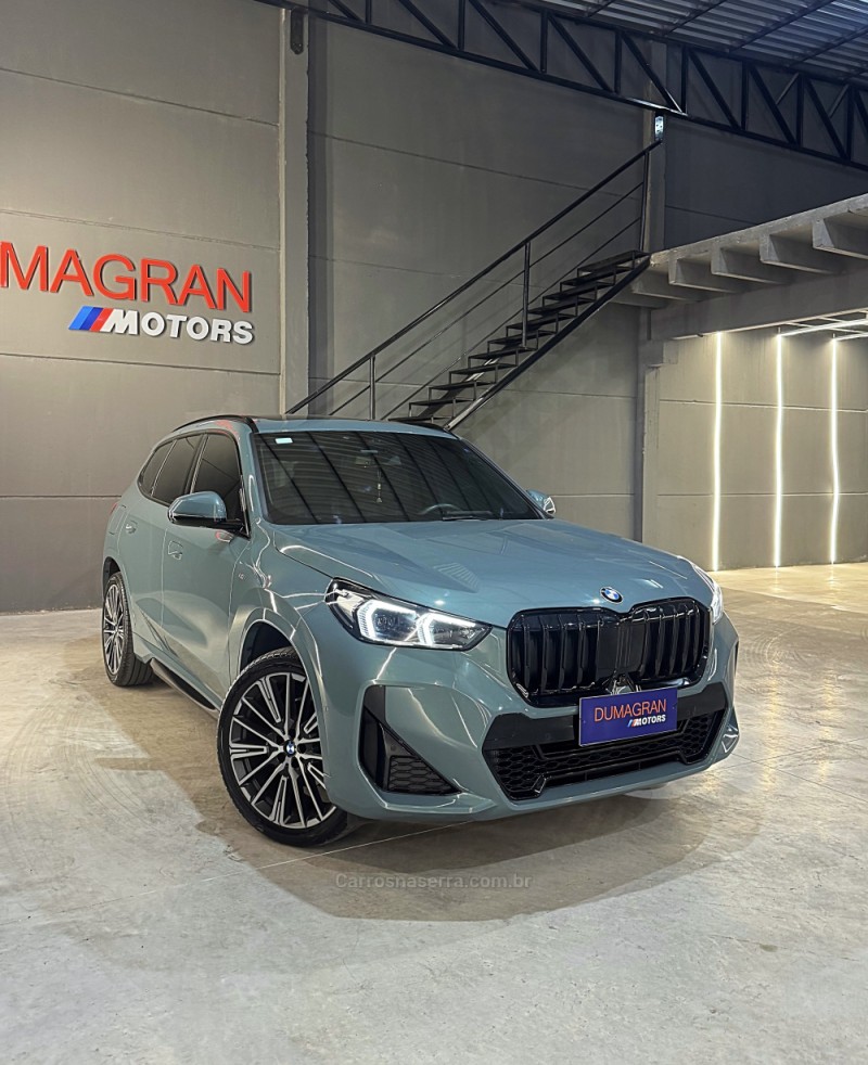 X1 2.0 16V TURBO ACTIVEFLEX SDRIVE20I M SPORT 4P AUTOMÁTICO - 2024 - PASSO FUNDO