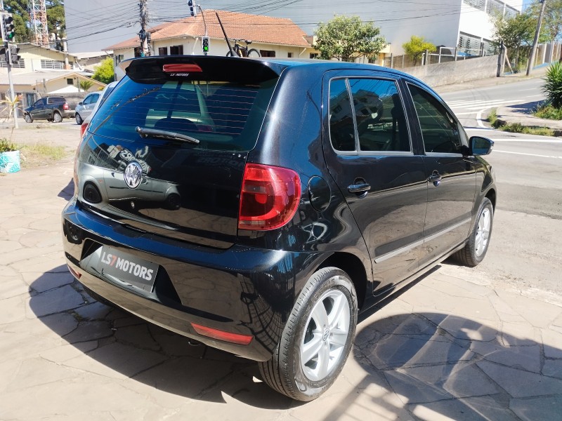 FOX 1.0 MI BLACKFOX 8V FLEX 4P MANUAL - 2012 - CAXIAS DO SUL