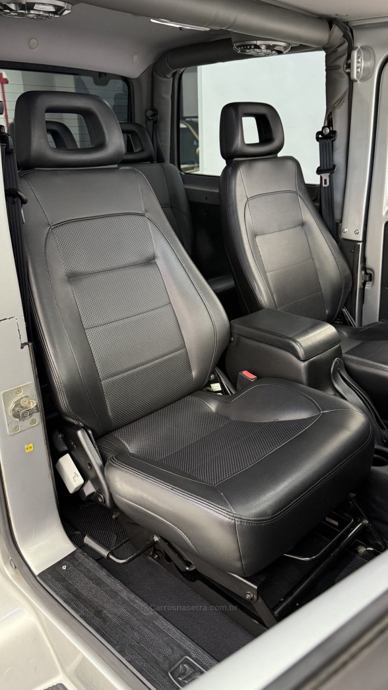 T4 3.2 TGV 4X4 16V TURBO DIESEL 2P MANUAL - 2013 - BENTO GONçALVES