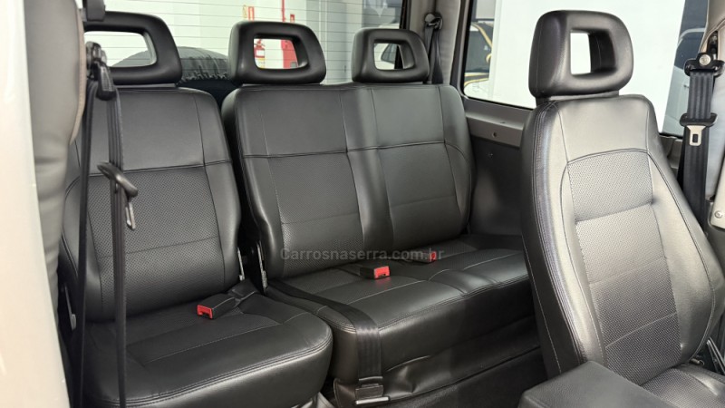 T4 3.2 TGV 4X4 16V TURBO DIESEL 2P MANUAL - 2013 - BENTO GONçALVES