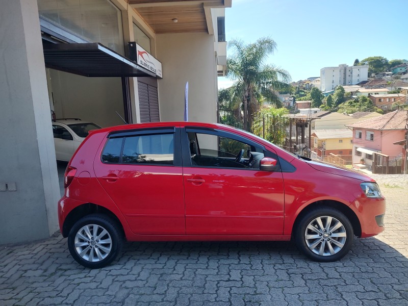 FOX 1.0 MI 8V FLEX 4P MANUAL - 2012 - CAXIAS DO SUL