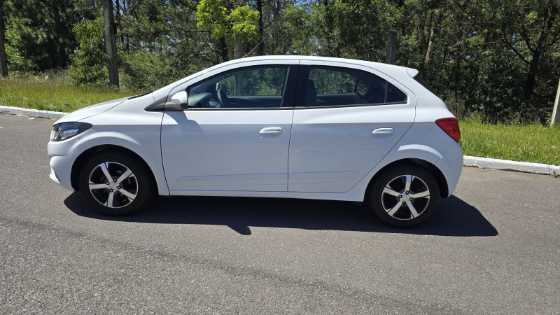 ONIX 1.4 MPFI LTZ 8V FLEX 4P MANUAL - 2019 - BENTO GONçALVES