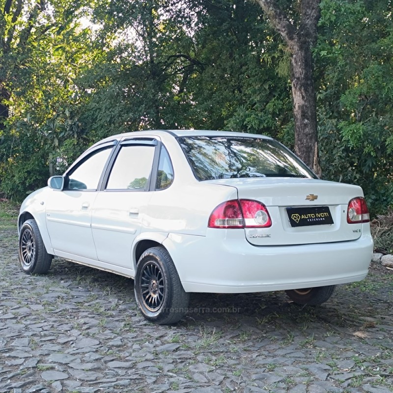 CLASSIC 1.0 MPFI LS 8V FLEX 4P MANUAL - 2011 - IVOTI