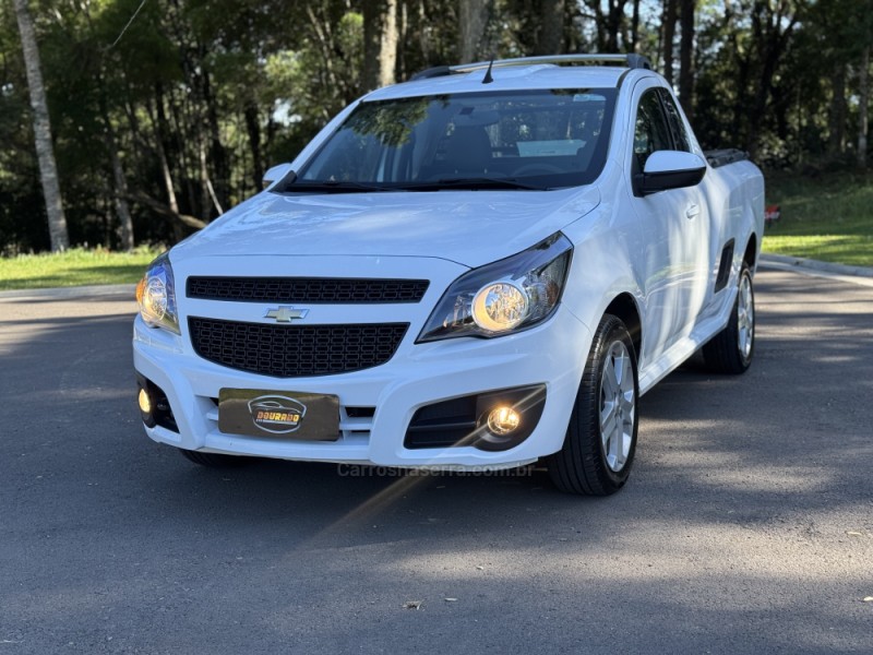 montana 1.4 mpfi sport cs 8v flex 2p manual 2015 gramado