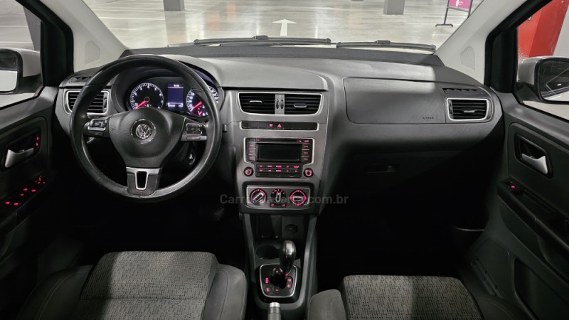 FOX 1.6 MI 8V FLEX 4P AUTOMATIZADO - 2014 - PORTO ALEGRE