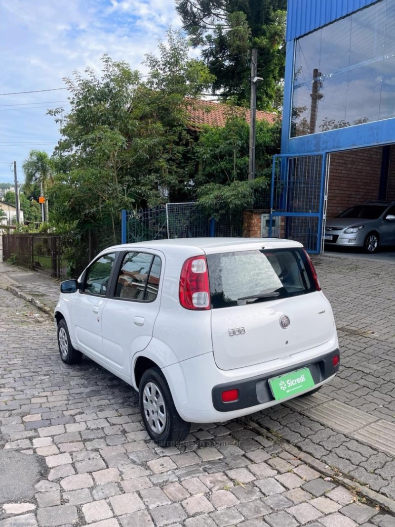UNO 1.0 EVO VIVACE 8V FLEX 4P MANUAL - 2012 - BENTO GONçALVES