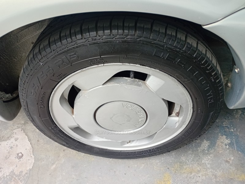 SANTANA 2.0 MI 8V GASOLINA 4P MANUAL - 2002 - CAXIAS DO SUL