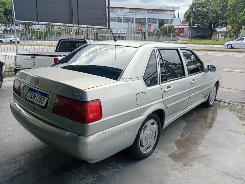 SANTANA 2.0 MI 8V GASOLINA 4P MANUAL - 2002 - CAXIAS DO SUL