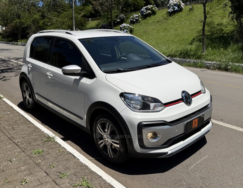 up 1.0 tsi cross 12v flex 4p manual 2018 nova araca