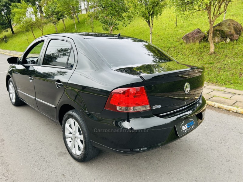 VOYAGE 1.6 MI COMFORTLINE 8V FLEX 4P MANUAL - 2010 - BENTO GONçALVES