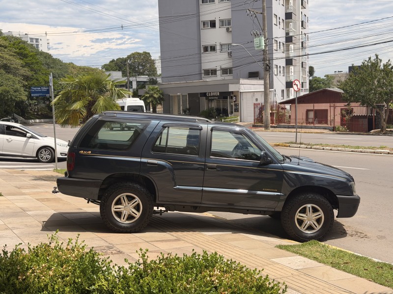 BLAZER 2.8 EXECUTIVE 4X4 TURBO ELETRONIC DIESEL 4P MANUAL - 2008 - FARROUPILHA