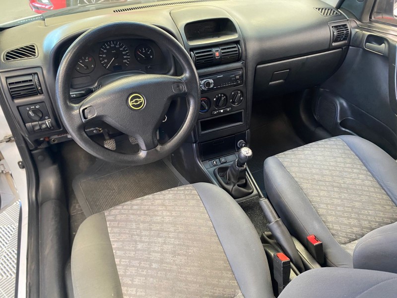 ASTRA 1.8 MPFI GL SEDAN 8V GASOLINA 4P MANUAL - 1999 - CAXIAS DO SUL