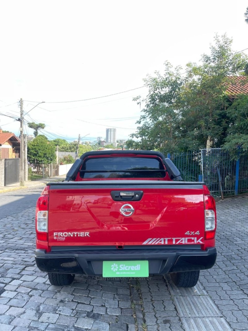 FRONTIER 2.5 LE ATTACK 4X4 CD TURBO ELETRONIC DIESEL 4P AUTOMÁTICO - 2019 - BENTO GONçALVES