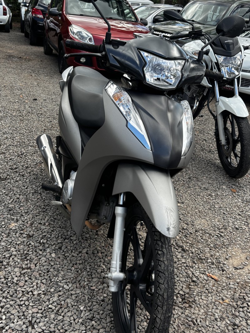 biz 125  2023 canela