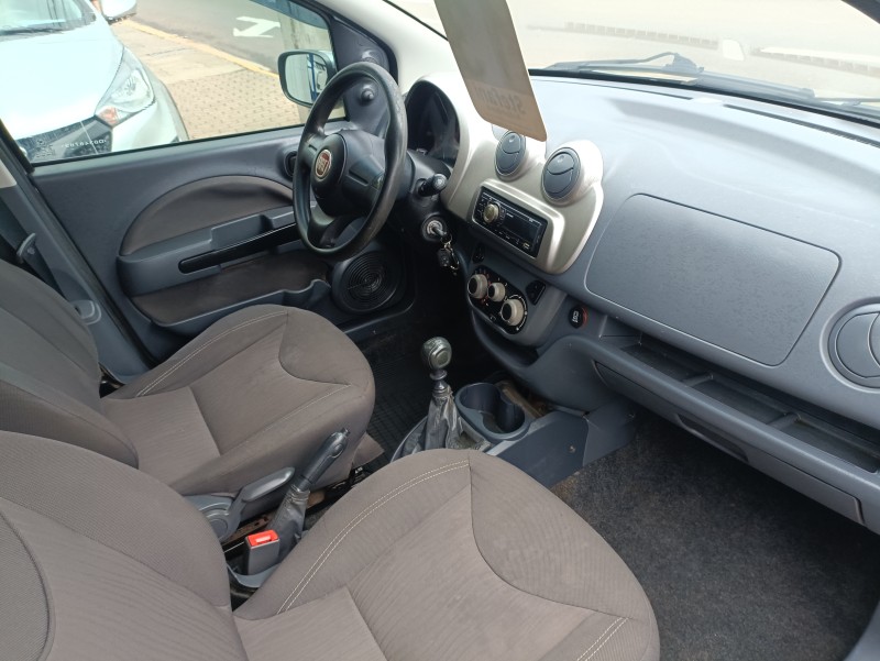 UNO 1.0 EVO WAY 8V FLEX 4P MANUAL - 2013 - BOM PRINCíPIO