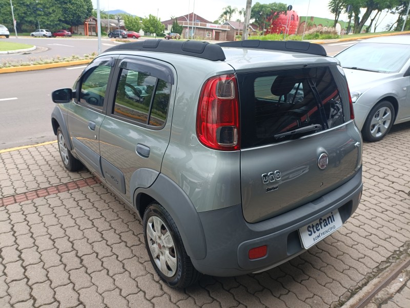 UNO 1.0 EVO WAY 8V FLEX 4P MANUAL - 2013 - BOM PRINCíPIO