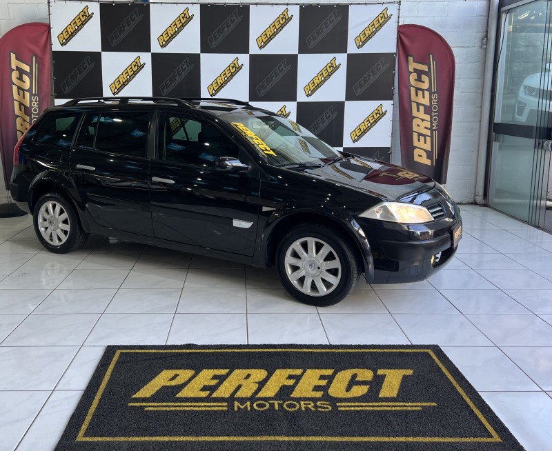 MÉGANE 1.6 DYNAMIQUE 16V FLEX 4P MANUAL - 2010 - PORTãO