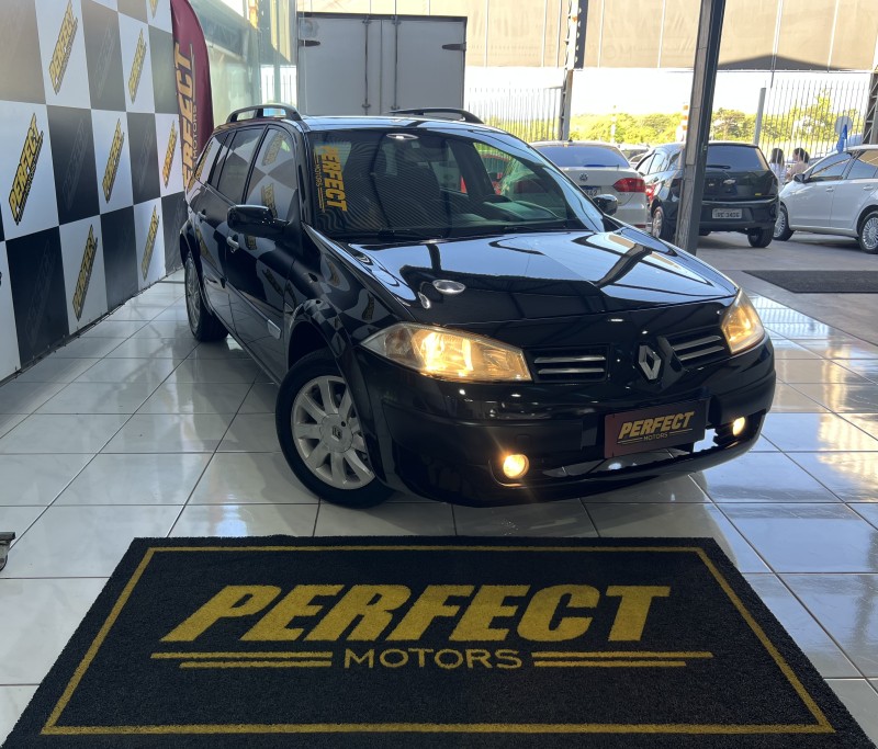 MÉGANE 1.6 DYNAMIQUE 16V FLEX 4P MANUAL - 2010 - PORTãO