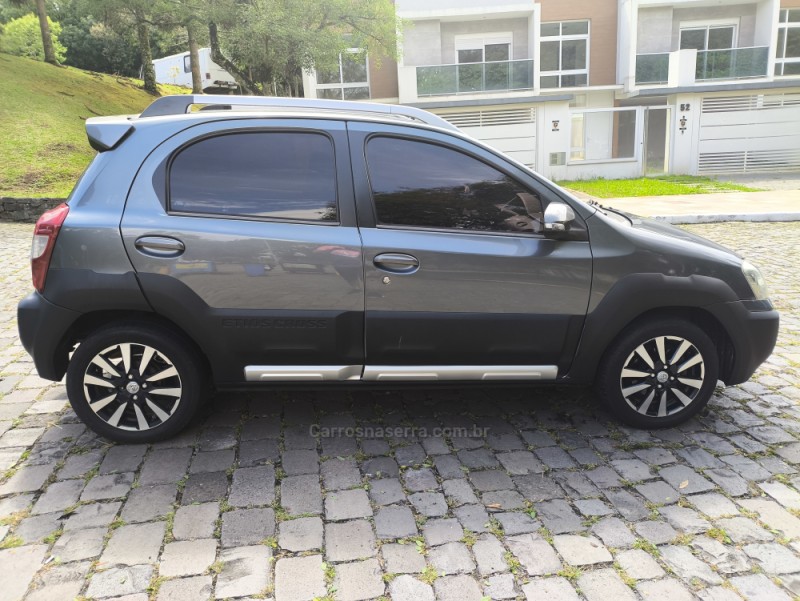etios 1.5 xls 16v flex 4p manual 2015 farroupilha