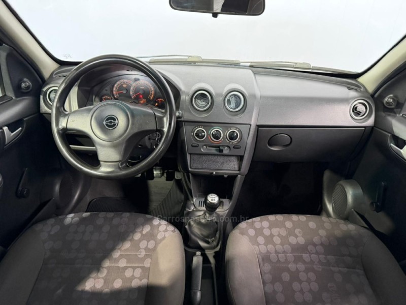 PRISMA 1.4 MPFI JOY 8V FLEX 4P MANUAL - 2009 - VACARIA