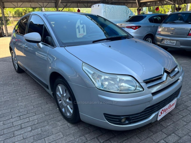 C4 1.6 GLX 16V FLEX 4P MANUAL - 2011 - FELIZ