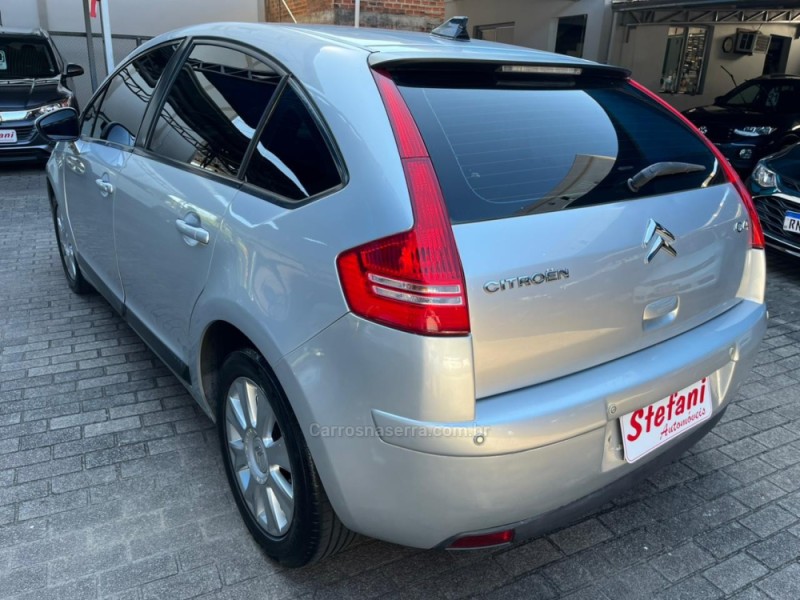 C4 1.6 GLX 16V FLEX 4P MANUAL - 2011 - FELIZ