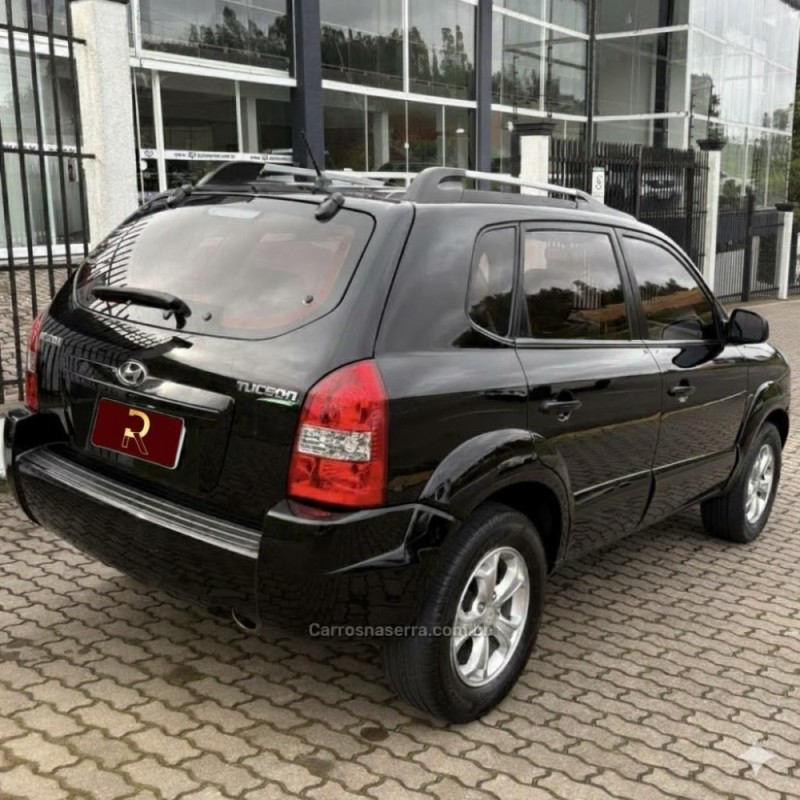 TUCSON 2.0 GL 2WD 16V GASOLINA 4P MANUAL - 2012 - CAXIAS DO SUL