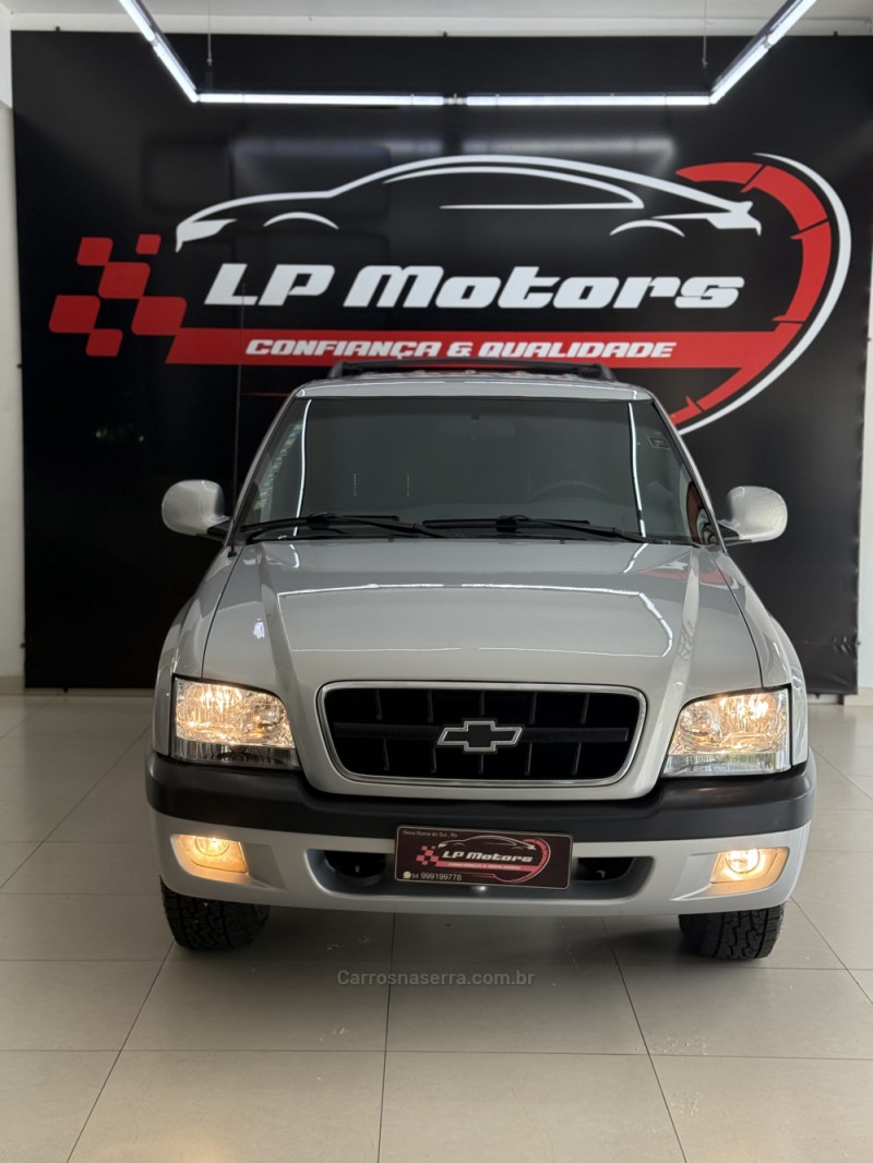 BLAZER 2.8 DLX 4X4 12V TURBO INTERCOOLER DIESEL 4P MANUAL - 2001 - FARROUPILHA