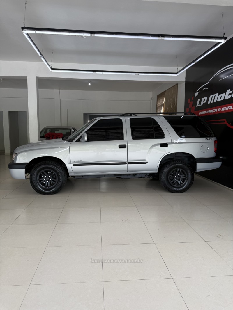 BLAZER 2.8 DLX 4X4 12V TURBO INTERCOOLER DIESEL 4P MANUAL - 2001 - FARROUPILHA