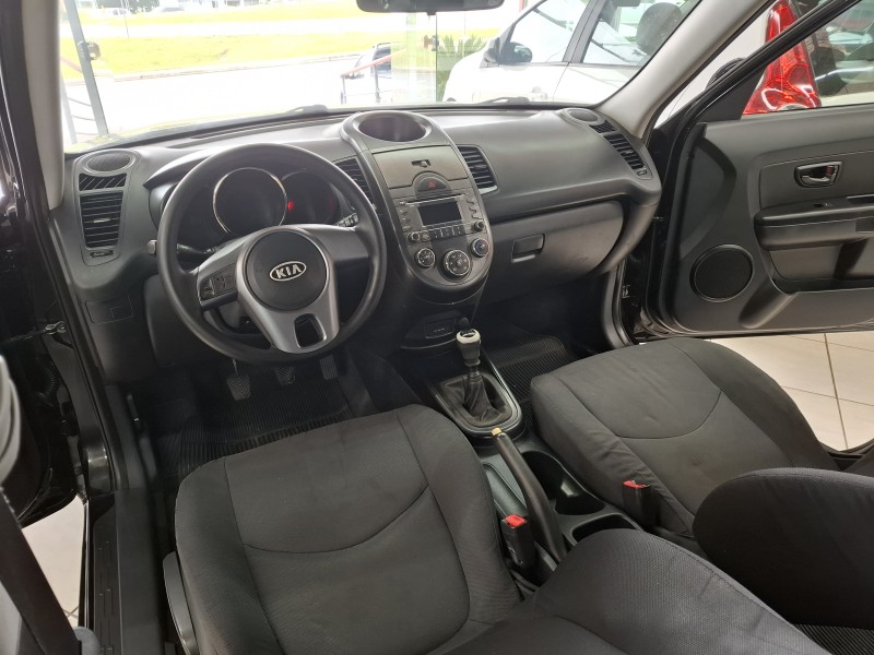 SOUL 1.6 EX 16V FLEX 4P MANUAL - 2011 - FARROUPILHA
