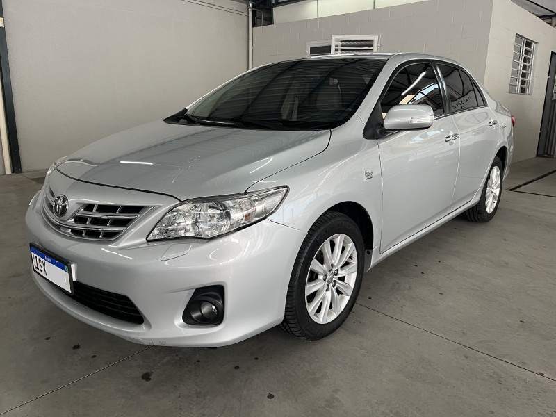 COROLLA 2.0 ALTIS 16V FLEX 4P AUTOMÁTICO - 2012 - CAXIAS DO SUL