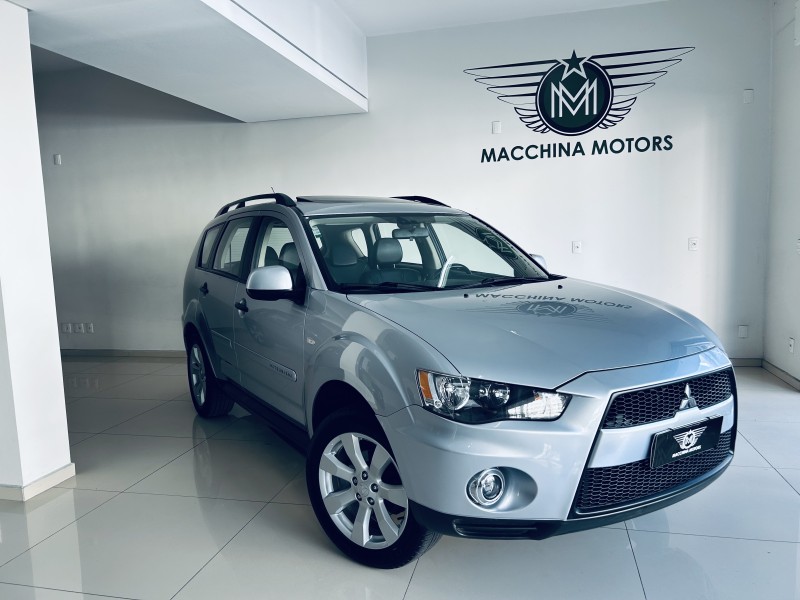 outlander 2.0 16v gasolina 4p automatico 2013 caxias do sul