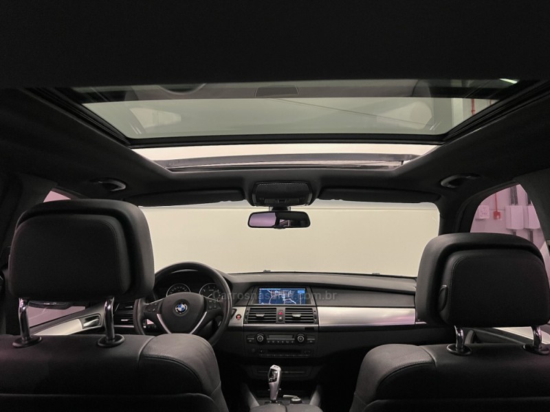 X5 4.4 4X4 50I SPORT V8 32V GASOLINA 4P AUTOMÁTICO - 2011 - FLORES DA CUNHA