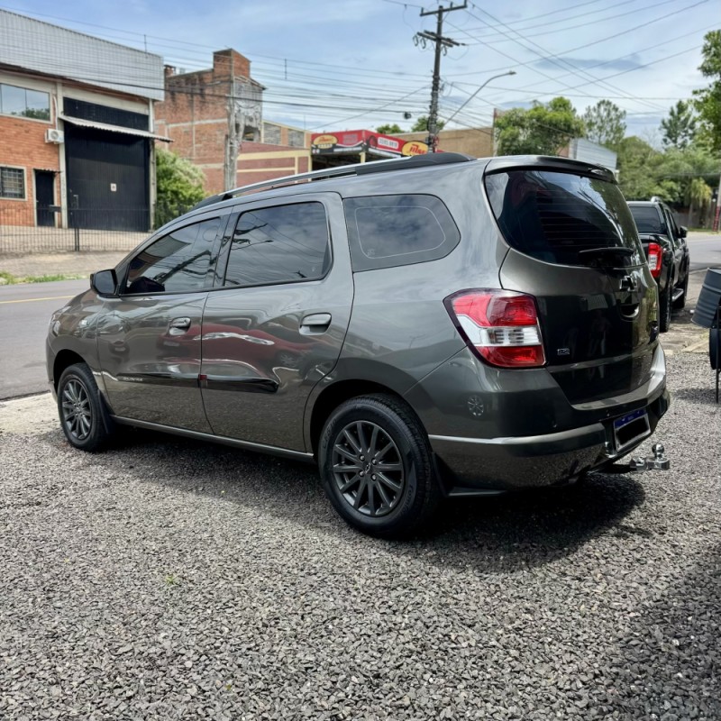 SPIN 1.8 ADVANTAGE 8V FLEX 4P AUTOMÁTICO - 2014 - NOVO HAMBURGO