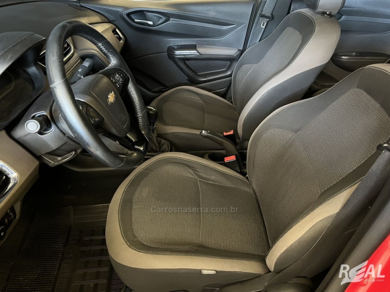 PRISMA 1.4 MPFI LT 8V FLEX 4P MANUAL - 2015 - SAPIRANGA