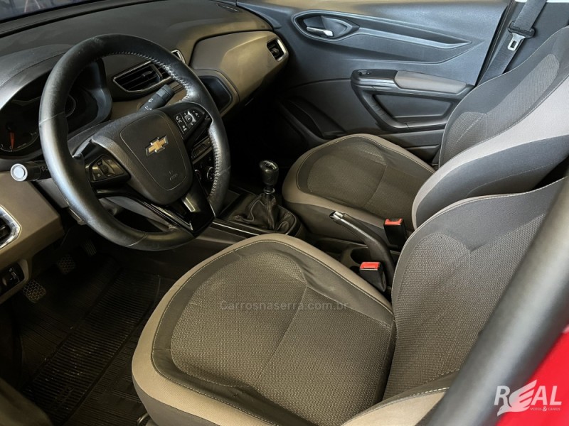 PRISMA 1.4 MPFI LT 8V FLEX 4P MANUAL - 2015 - SAPIRANGA