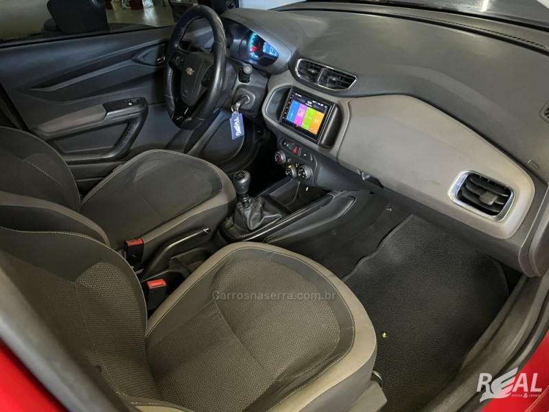 PRISMA 1.4 MPFI LT 8V FLEX 4P MANUAL - 2015 - SAPIRANGA