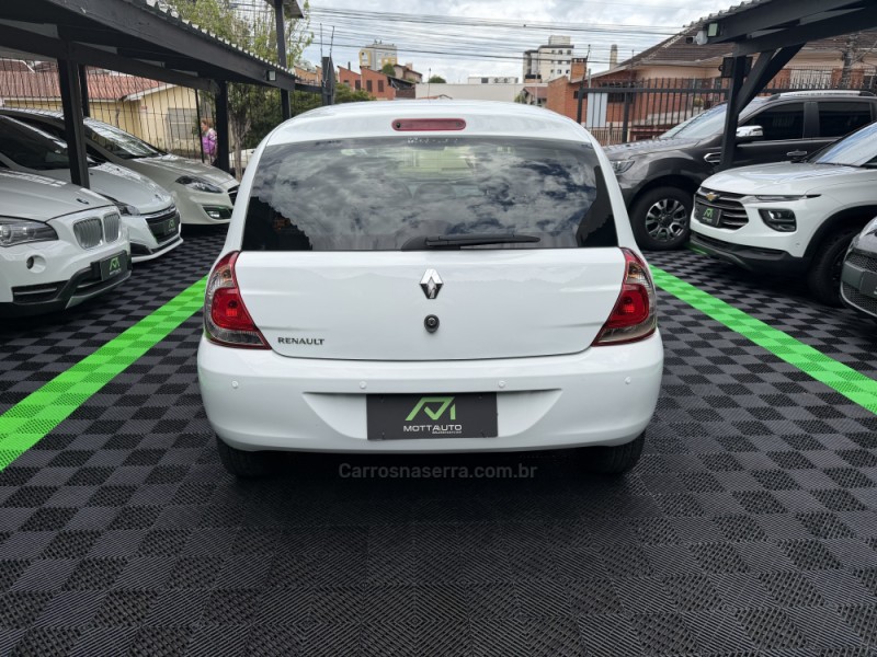 CLIO 1.0 EXPRESSION 16V GASOLINA 4P MANUAL - 2016 - CAXIAS DO SUL