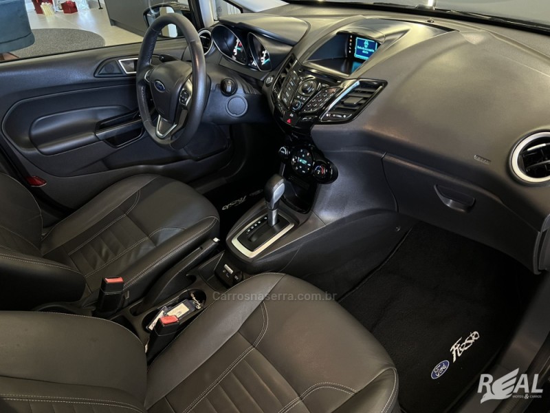 FIESTA 1.0 ECOBOOST TITANIUM HATCH 12V GASOLINA 4P AUTOMÁTICO - 2017 - SAPIRANGA