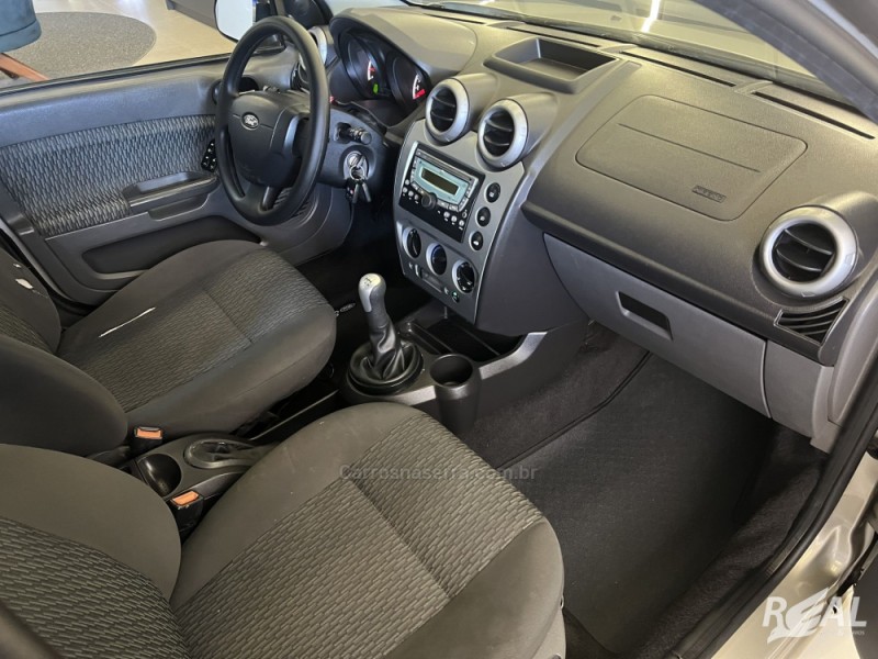 FIESTA 1.6 MPI CLASS HATCH 8V FLEX 4P MANUAL - 2013 - SAPIRANGA