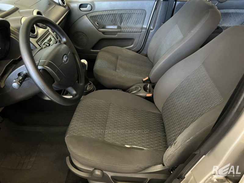 FIESTA 1.6 MPI CLASS HATCH 8V FLEX 4P MANUAL - 2013 - SAPIRANGA