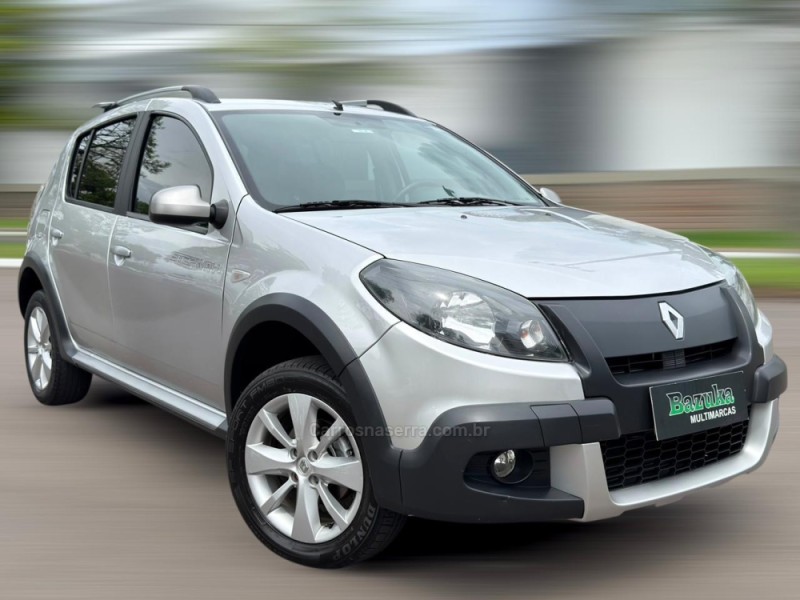 SANDERO 1.6 STEPWAY 16V FLEX 4P AUTOMÁTICO - 2013 - NOVO HAMBURGO