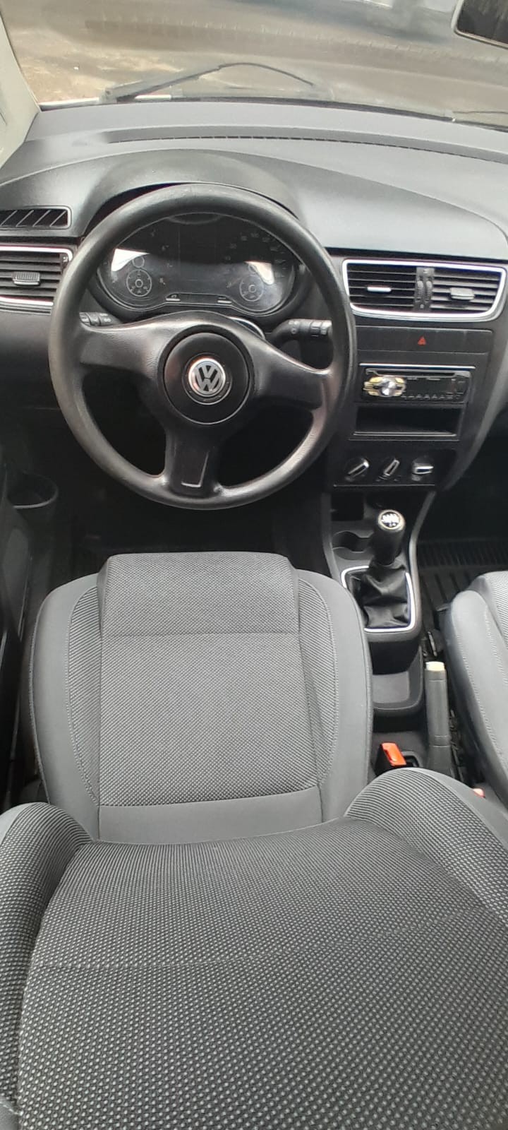 FOX 1.0 MI TREND 8V FLEX 4P MANUAL - 2012 - ESTâNCIA VELHA